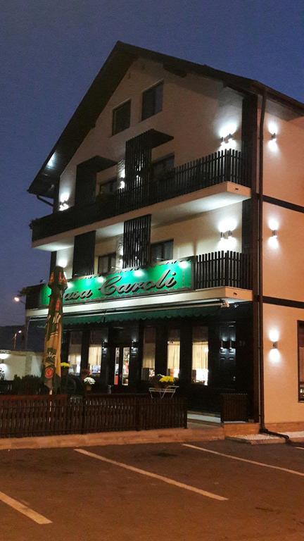 Casa Caroli Ξενοδοχείο Târgu Jiu Εξωτερικό φωτογραφία